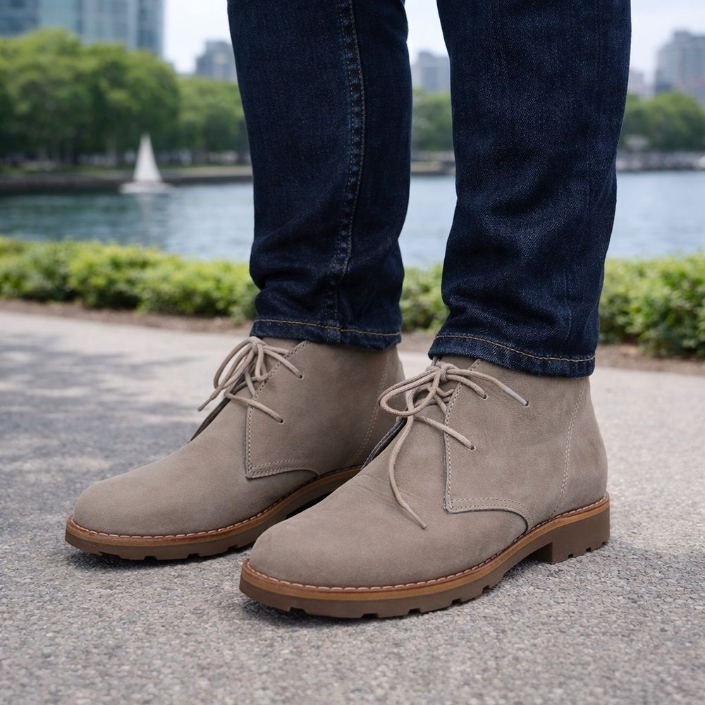 Roots Men’s Suede Leather Desert Boots – Taupe/Grey Size 10
